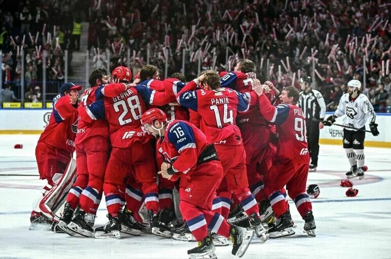 Ярославский «Локомотив» впервые выиграл Кубок Гагарина