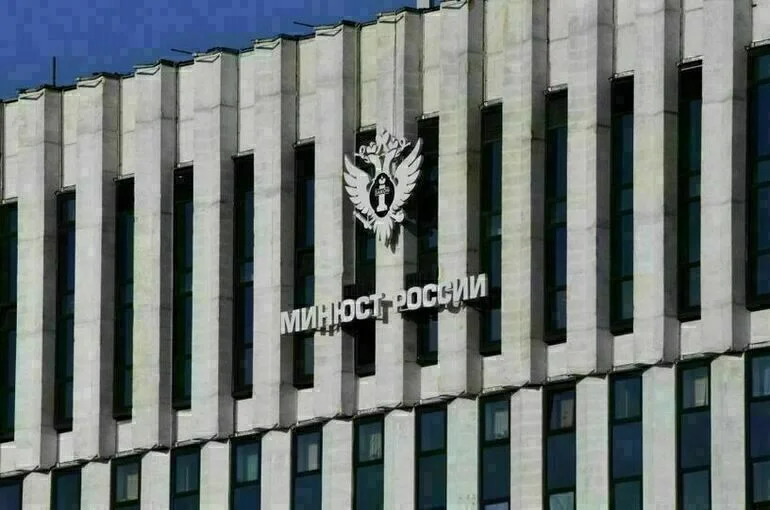 Имена злостных алиментщиков окажутся на доске позора
