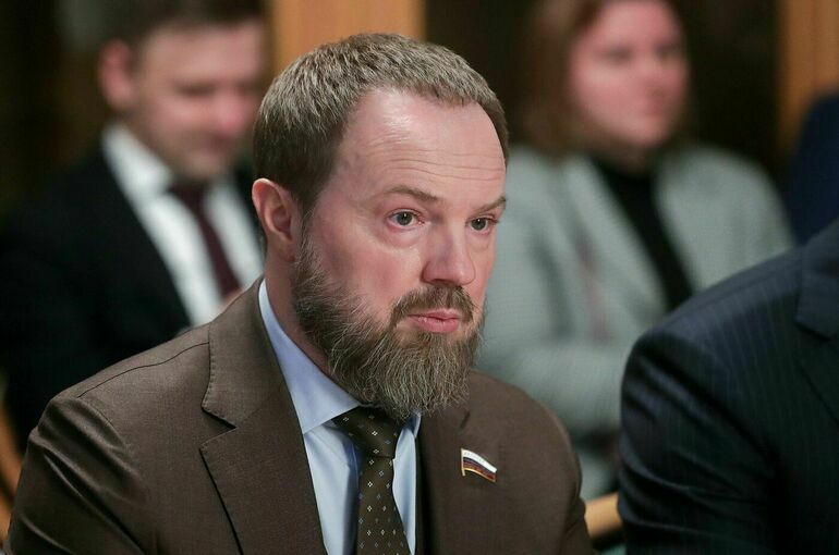 Депутат Колунов: За сбор краснокнижных ягод могут посадить на четыре года