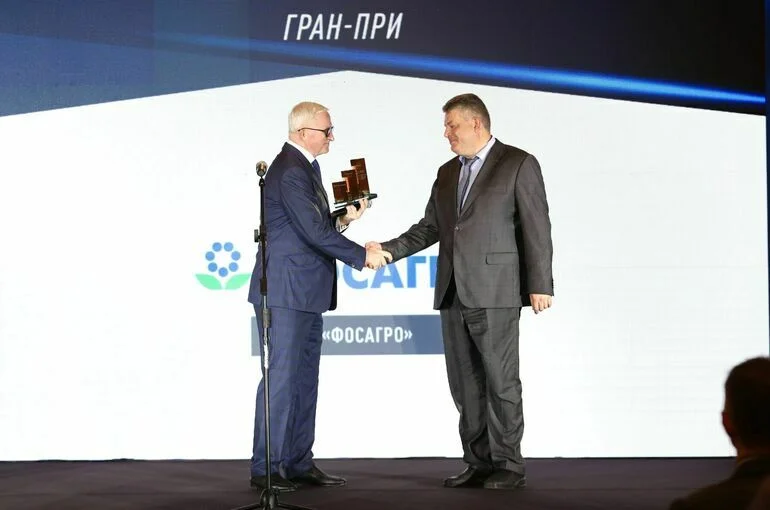 Флагманским курсом
