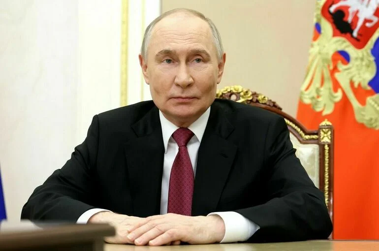 Путин: Семейные ценности для России и ее граждан непреложны