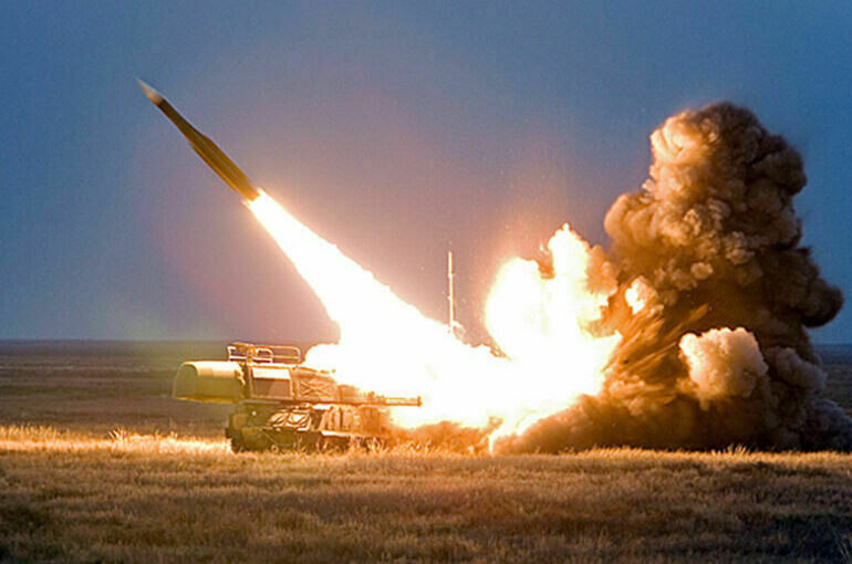 Российские военные уничтожили около 100 контейнеров с боеприпасами в Одессе