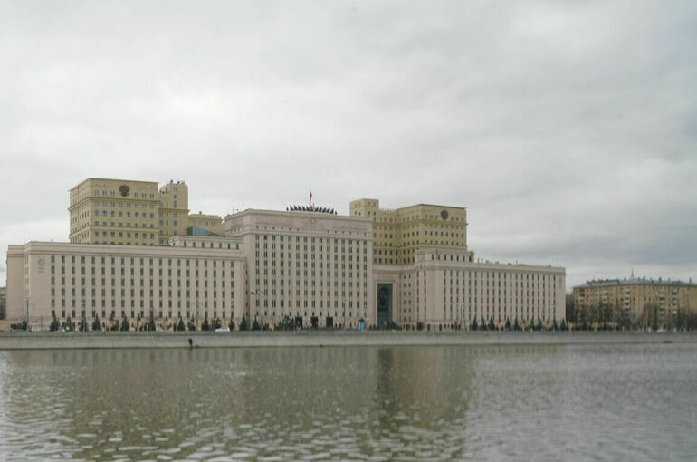 Над регионами России за ночь уничтожили 162 украинских беспилотника