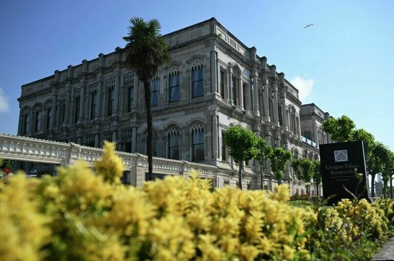 Переговоры России и Украины продолжились в закрытом режиме