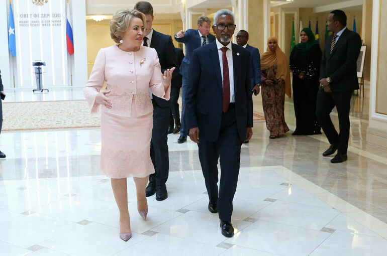 Матвиенко: Россия выступает за расширение дружественных связей с Сомали