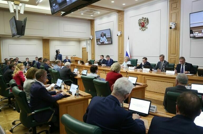 Матвиенко призвала «донастроить» работу особых экономических зон в России