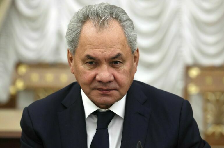 Шойгу по поручению Путина прилетел в Пхеньян