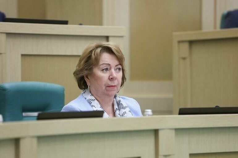 Совфед назначил зампредседателем Конституционного суда Людмилу Жаркову