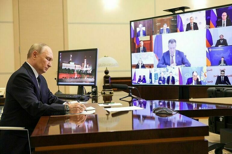 Путин: Решения о терактах с поездами в России принимались Киевом на политическом уровне