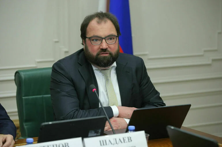 Шадаев: Закон о предустановке Rustore рассмотрят в ближайшее время