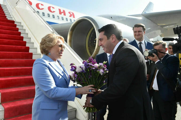Валентина Матвиенко встретится в Ереване с руководством Армении