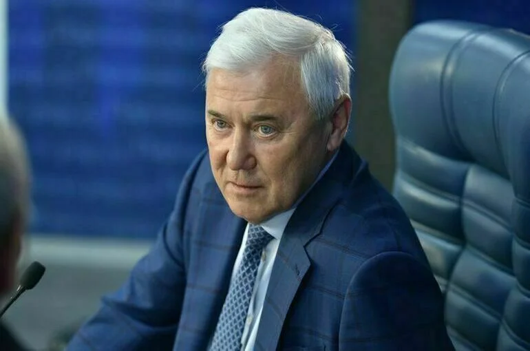 Анатолий Аксаков.