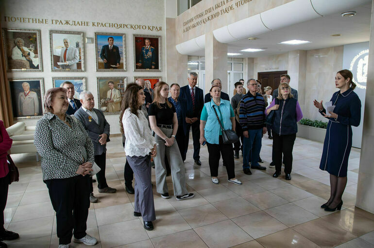 Живут в Москве, но связь с Красноярским краем не теряют