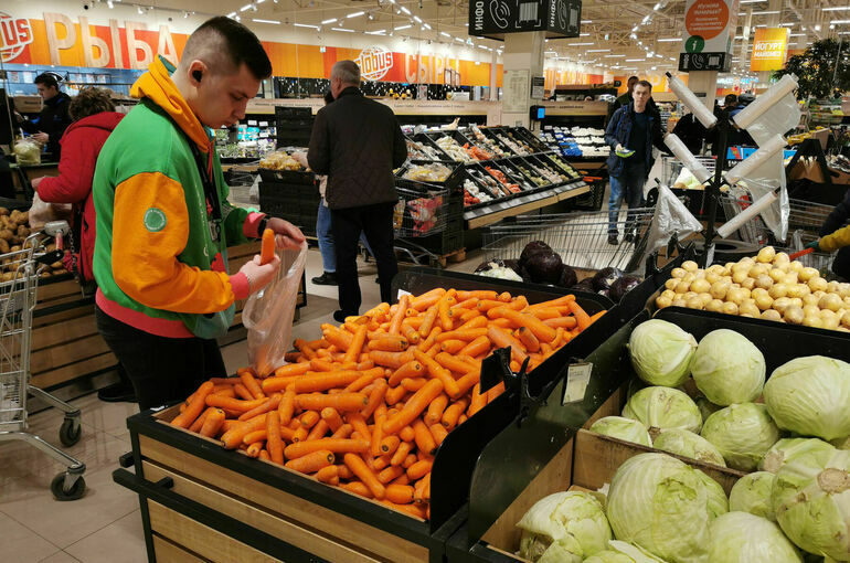 Всю информацию на ценниках просят делать крупным шрифтом