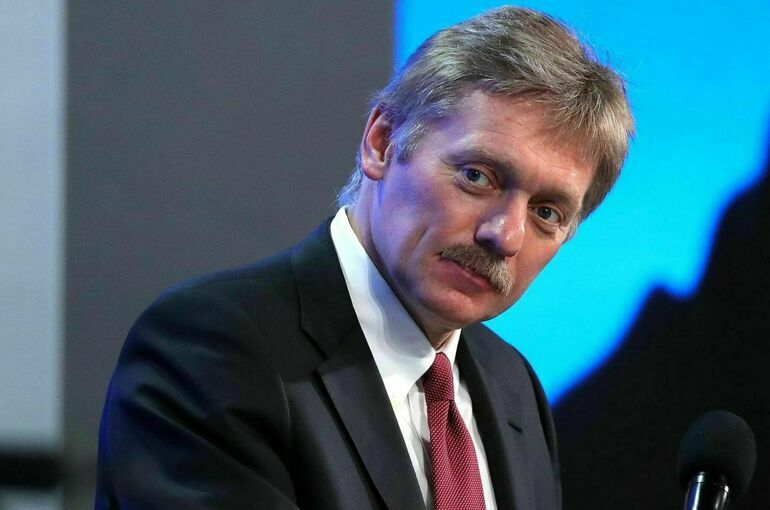 Песков назвал футбол гордостью и болью России