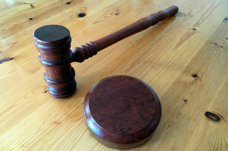 Обвиняемого во взятке на 180 миллионов рублей мэра Красноярска арестовали