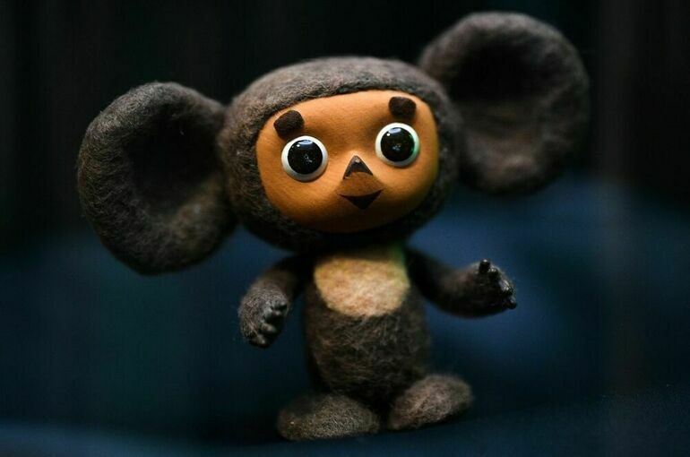 Чебурашка против Леди Баг: в России каждая вторая игрушка будет отечественной