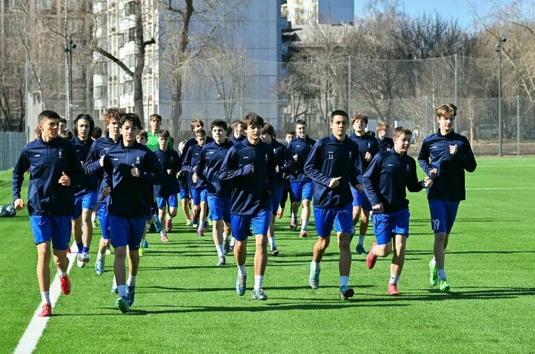 Бегом от инфаркта: 480 тысяч школьников страдают ожирением