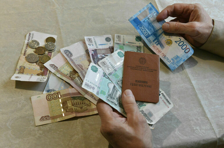 Мошенники стали похищать деньги у пенсионеров, обещая подарки