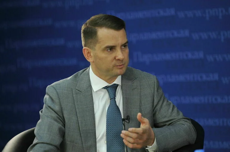 Депутат Нилов: Мигранты должны приезжать в РФ только в порядке целевого набора