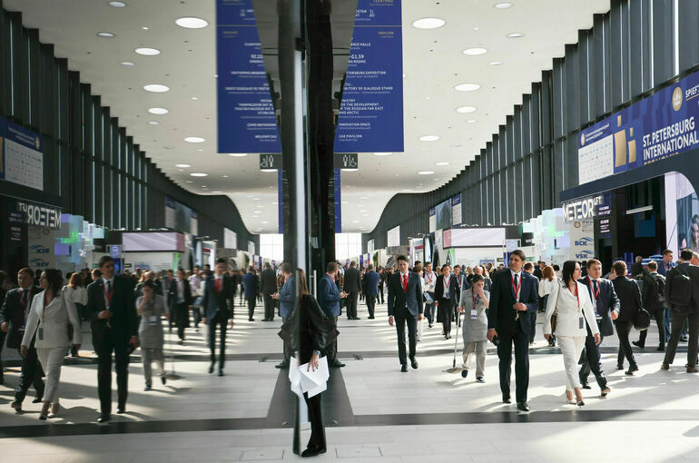 В ПМЭФ-2025 примут участие 20 тысяч представителей из 140 стран мира