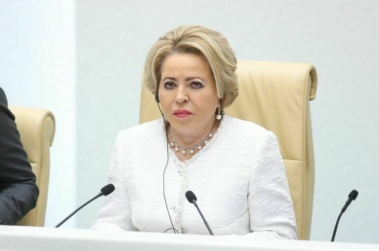 Матвиенко попросила Силуанова следить за бюджетами сырьевых регионов