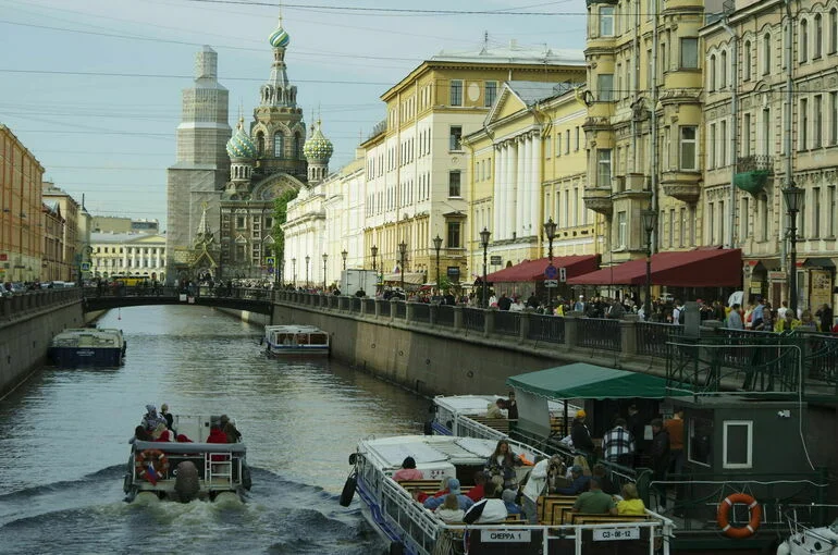 «Петербургский дневник»: Туроператоры ждут роста зарубежного турпотока в Петербург 