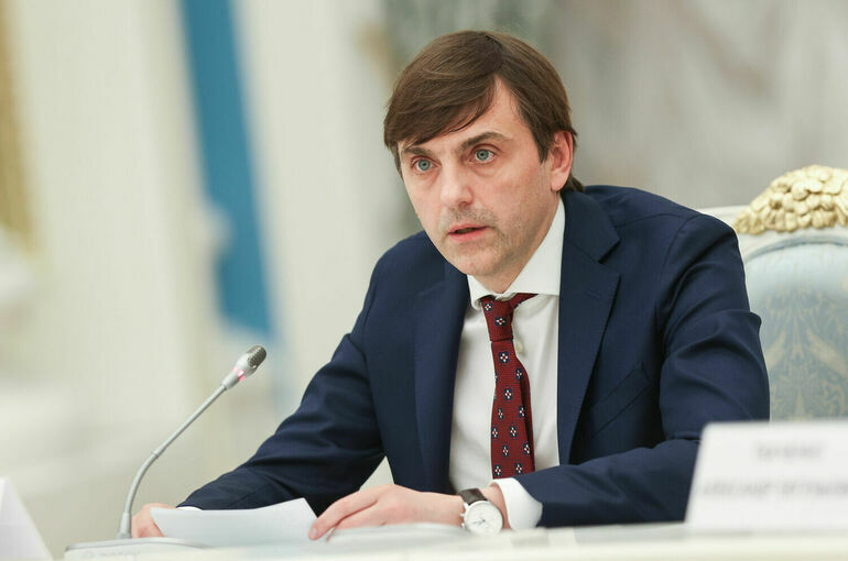 Кравцов: Искусственный интеллект не должен заменять процесс обучения