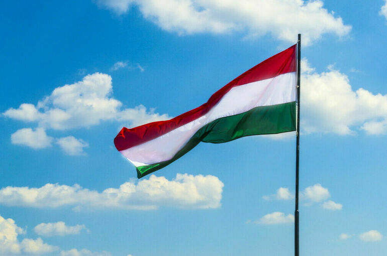 Сийярто: Венгрия готова принять переговоры России и Украины