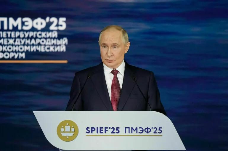 Путин назвал потери Евросоюза из-за отказа от российского газа