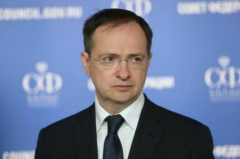 Мединский: три тысячи тел готовы к отправке на Украину