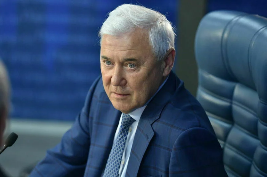 Анатолий Аксаков.