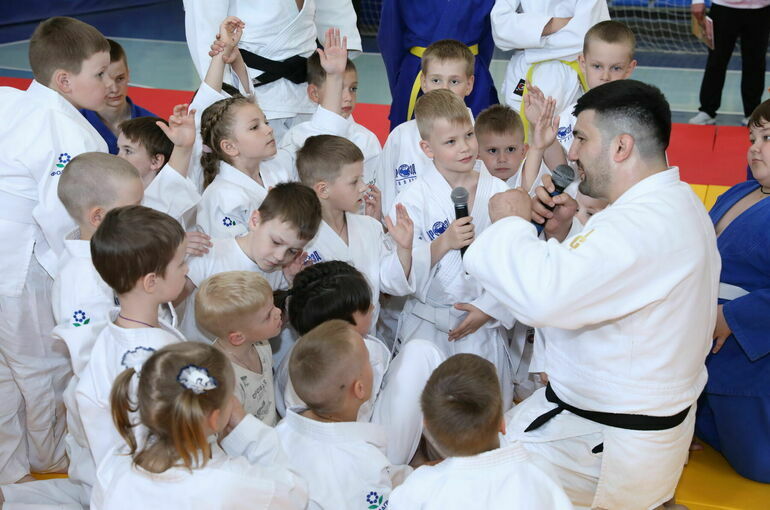 ФосАгро поддержит развитие детского спорта в регионах Черноземья