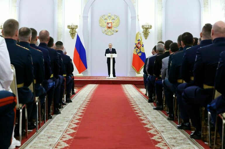 Путин: Мощь морской пехоты возрастет после преобразования бригад в дивизии