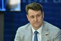 Сенатор Голов: Улучшить обслуживание неликвидных домов могут государственные УК