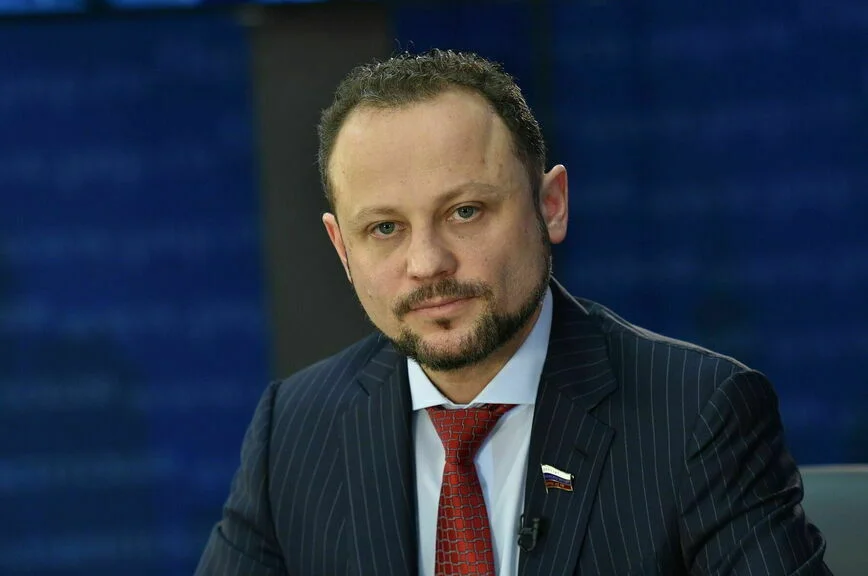 Первый зампред комитета Госдумы по транспорту Павел Федяев.