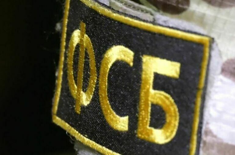 В Петербурге задержали россиянку за сбор данных о военных по заданию Киева