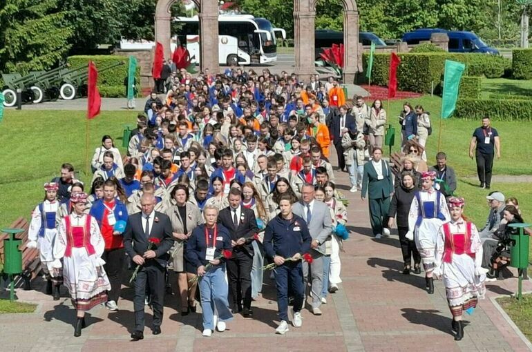 Участники «Поезда Памяти» посетили Буйничское поле 