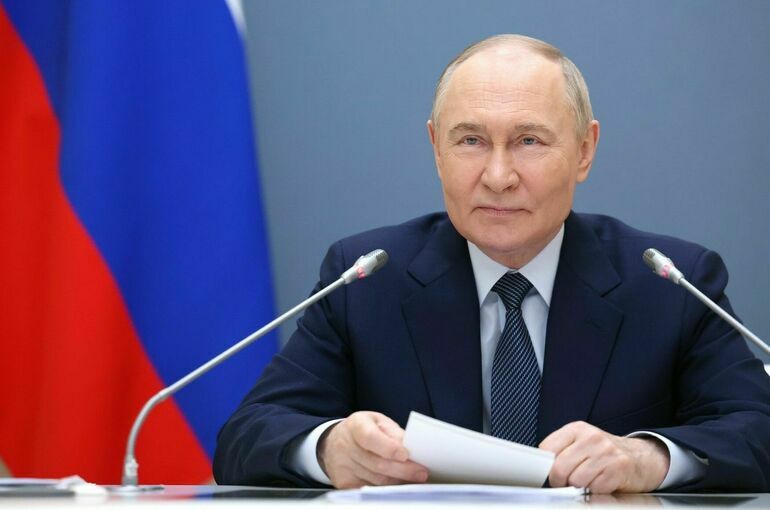 Путин пожелал выпускникам найти свое призвание и раскрыть таланты