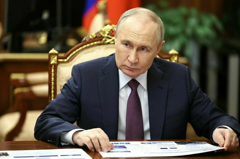 Путин: Донбасс и Новороссия должны выйти на общероссийский уровень к 2030 году