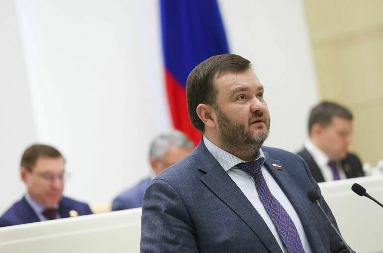 Иностранным певцам хотят запретить получать отчисления от исполнения песен в РФ