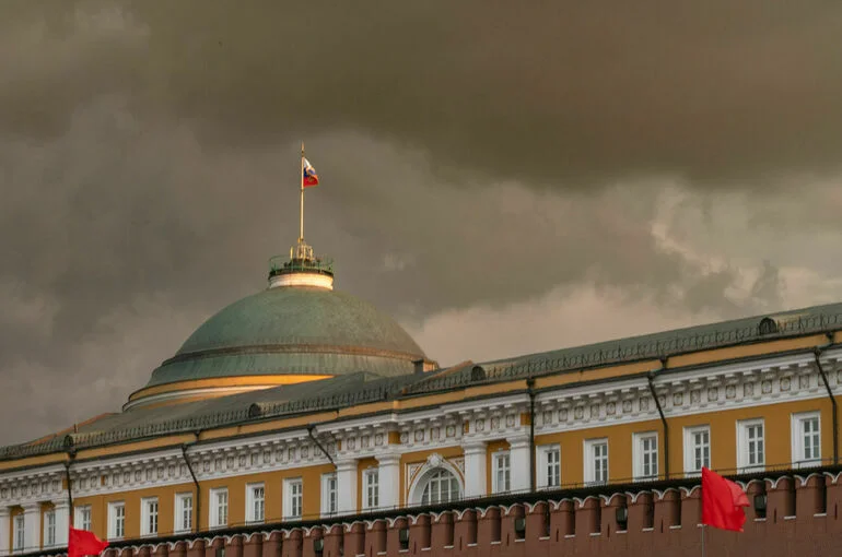 Кремль: Киев будет подливать масла в огонь в ситуации с Москвой и Баку