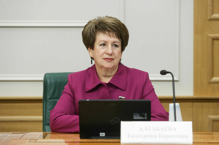 Сенатор Алтабаева объяснила, как повысить популярность региональных вузов