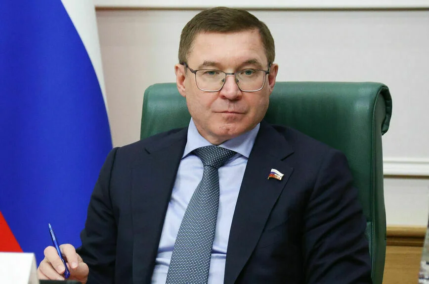 Владимир Якушев.