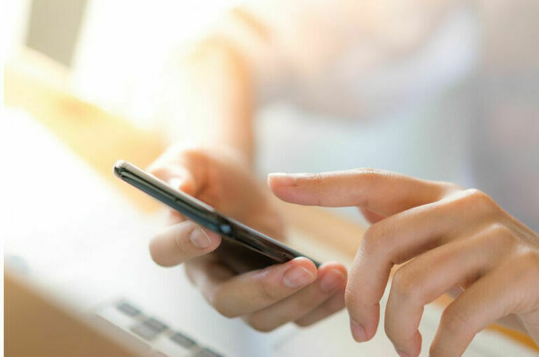 Россияне пожаловались на сбои в Telegram и WhatsApp*