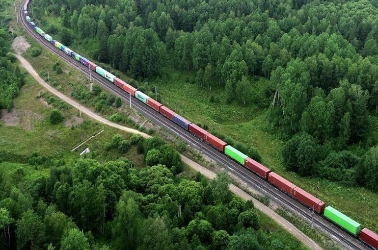 Депутат Григорьев попросил Минтранс уделить внимание логистике и субсидированию