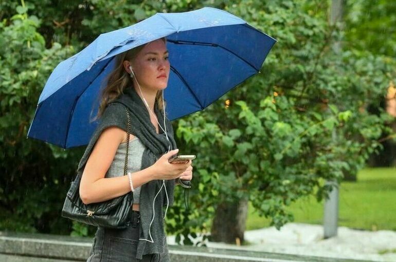 Облачная и дождливая погода сохранится в столичном регионе до конца недели