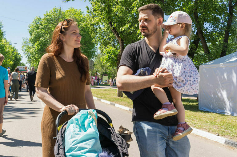 Депутат Толмачев рассказал, какие задачи решает закон о студенческих семьях