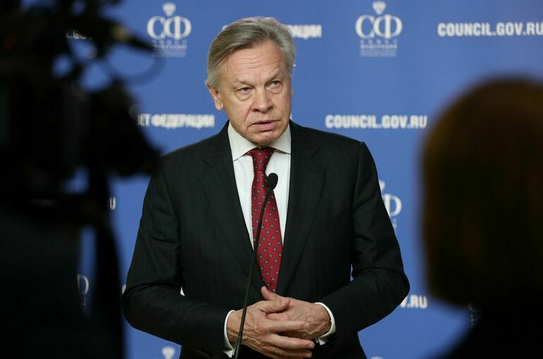 Сенатор Пушков предложил подумать о запрете на подделку голоса с помощью ИИ