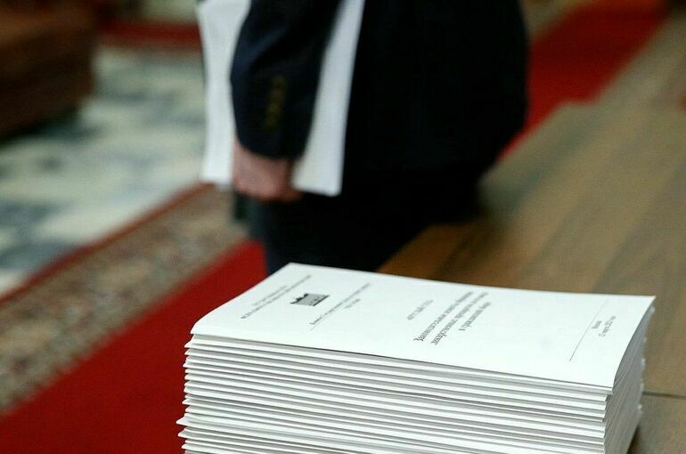 Госдума приняла законы о внесудебном взыскании долгов по налогам